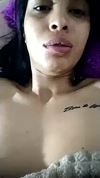 AlessiaVal  online show from September 17, 6:26 am