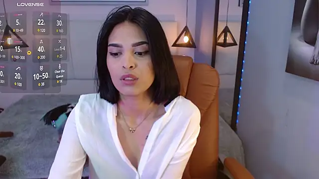 AlessiaVal  online show from March 11, 11:33 am