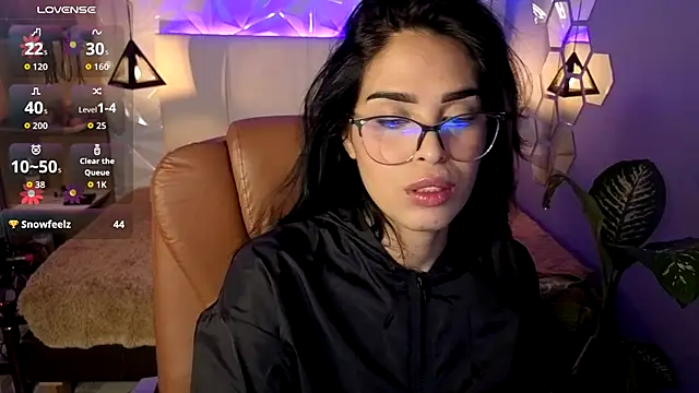 Snapshot of AlessiaVal_ chatting on November 14, 3:26 pm AlessiaVal online show from November 14, 3:26 pm