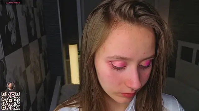 EthalBuffkin online show from November 7, 7:29 pm