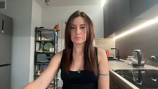 Snapshot of jainesummer chatting on October 29, 1:43 pm jainesummer online show from October 29, 1:43 pm