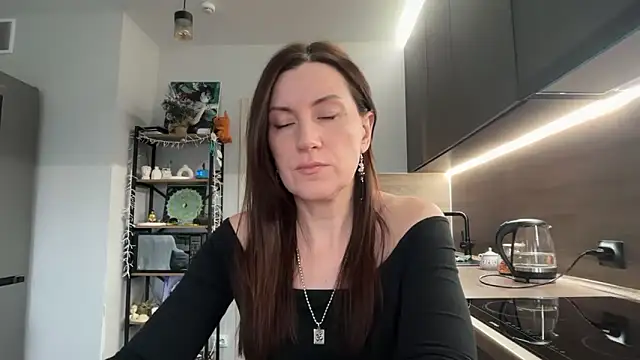 jainesummer online show from December 18, 8:19 am