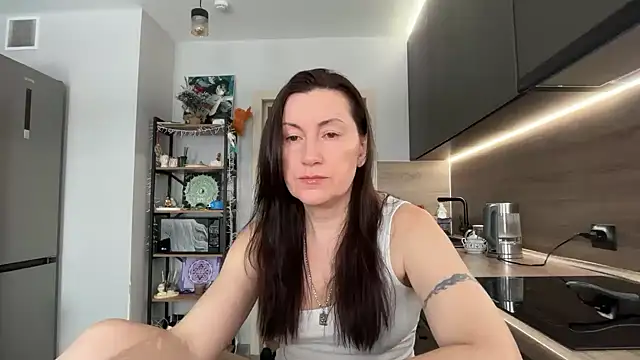 jainesummer online show from February 9, 8:45 am