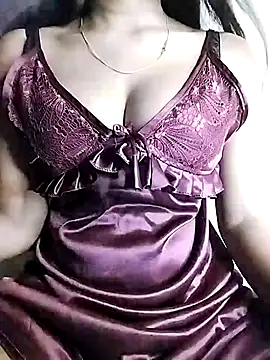 Esha Babyy online show from March 31, 1:02 pm