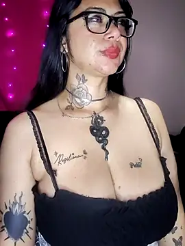 Saloome- online show from November 24, 10:43 pm