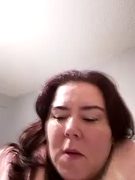 Snapshot of Viola_SassyX chatting on December 3, 6:43 am Viola SassyX online show from December 3, 6:43 am