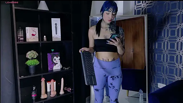 yulianademond66 online show from March 4, 2:36 pm