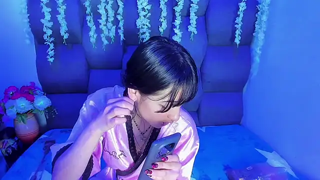 Snapshot of Danny_Face chatting on June 2, 2:28 pm Danny Face online show from June 2, 2:28 pm