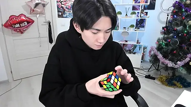 Miram Yu online show from January 7, 9:47 am