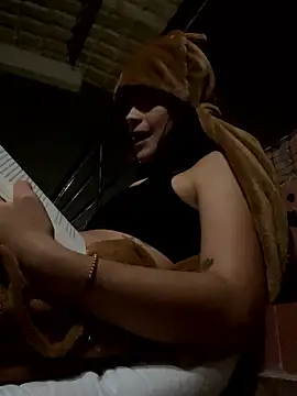 HannaRhodes online show from January 12, 3:13 am