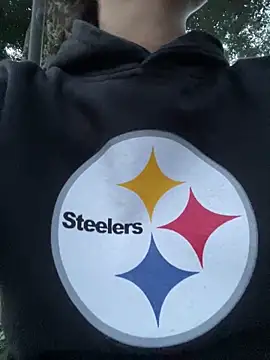 HannaRhodes online show from February 22, 11:12 am