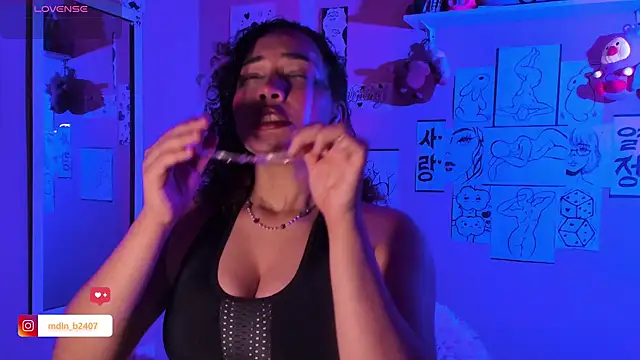 MadelineBenet online show from March 14, 11:11 pm