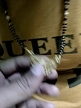 Snapshot of QUEEN-X-CPL chatting on February 3, 5:46 pm QUEEN-X-CPL online show from February 3, 5:46 pm