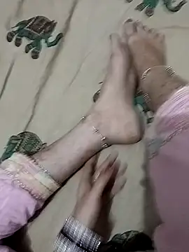 Snapshot of QUEEN-X-CPL chatting on September 13, 6:19 pm QUEEN-X-CPL online show from September 13, 6:19 pm