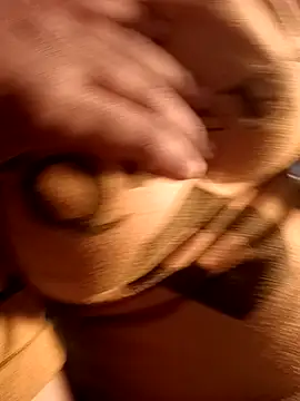 Snapshot of QUEEN-X-CPL chatting on February 5, 5:31 pm QUEEN-X-CPL online show from February 5, 5:31 pm