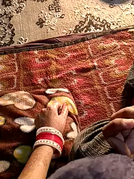 Snapshot of QUEEN-X-CPL chatting on January 18, 5:26 pm QUEEN-X-CPL online show from January 18, 5:26 pm