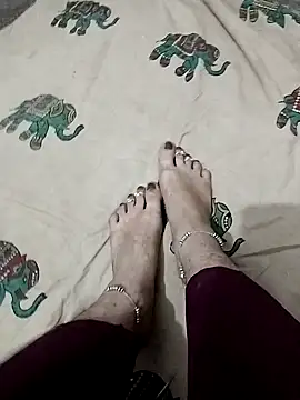 Snapshot of QUEEN-X-CPL chatting on September 29, 6:13 pm QUEEN-X-CPL online show from September 29, 6:13 pm