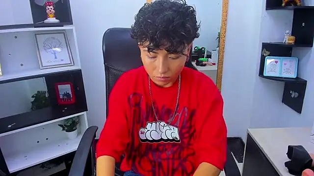 Im Mathias online show from October 30, 10:50 pm