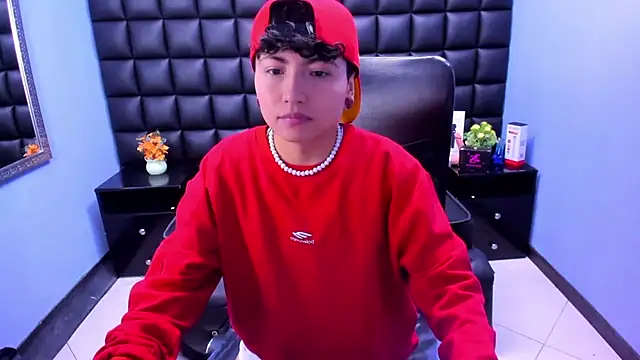 Im Mathias online show from September 15, 7:58 pm