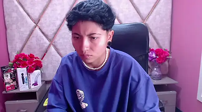 Im Mathias online show from February 14, 2:39 am