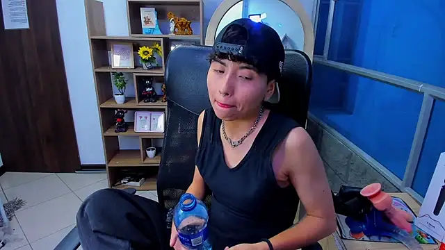 Im Mathias online show from November 30, 12:39 pm