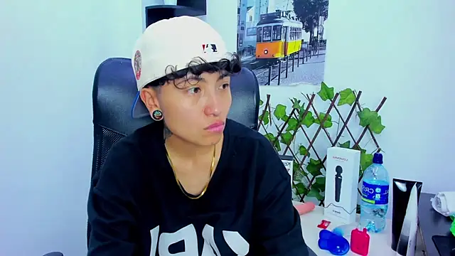 Im Mathias online show from November 9, 4:11 pm