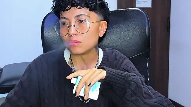 Snapshot of Im_Mathias chatting on February 22, 2:47 am Im Mathias online show from February 22, 2:47 am