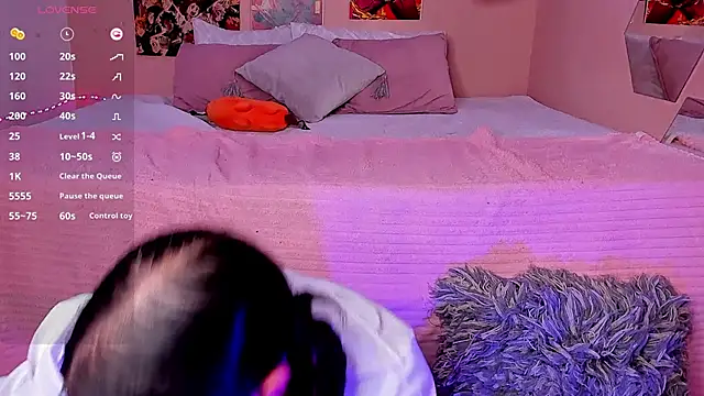 Luna-Chann online show from March 18, 11:09 pm