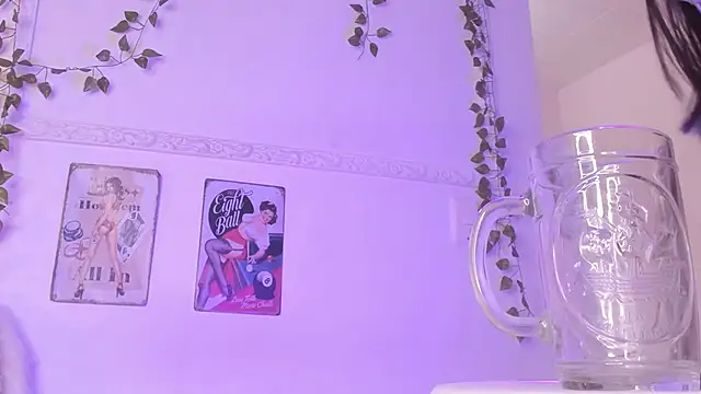 Luna-Chann online show from September 27, 8:48 pm