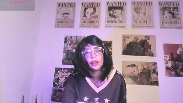 Luna-Chann online show from April 7, 9:27 pm