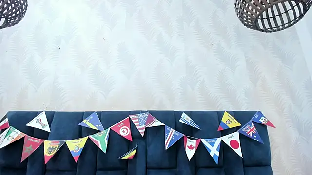 Snapshot of Melody_Megann chatting on July 1, 8:31 pm Melody Megann online show from July 1, 8:31 pm