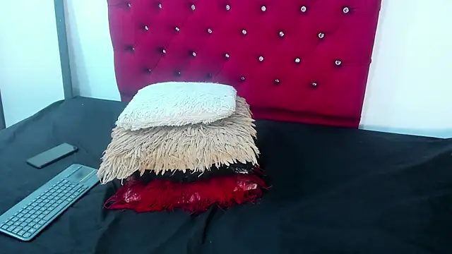 Melody Megann online show from January 17, 11:47 am