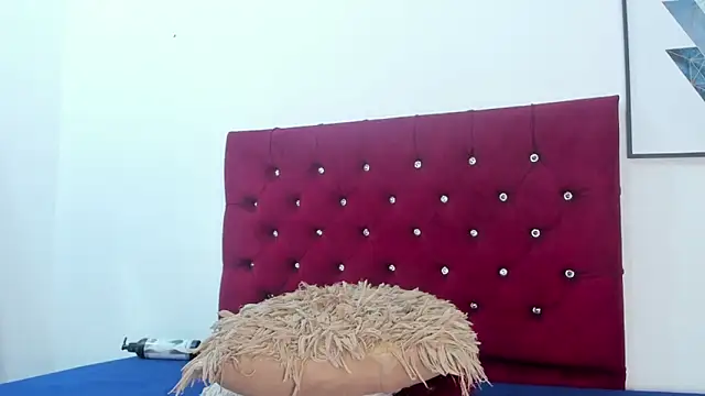 Melody Megann online show from February 10, 11:53 am