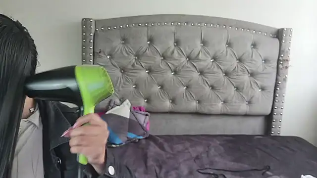 Nesuko kamado  online show from October 31, 3:19 pm