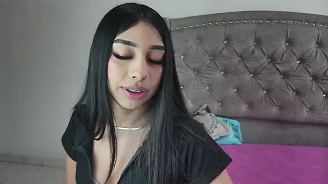 Snapshot of Nesuko_kamado_ chatting on October 12, 2:29 pm Nesuko kamado online show from October 12, 2:29 pm