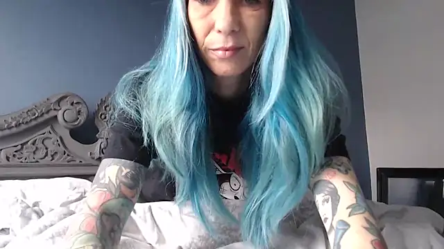 RavenryderUK online show from January 29, 11:20 am