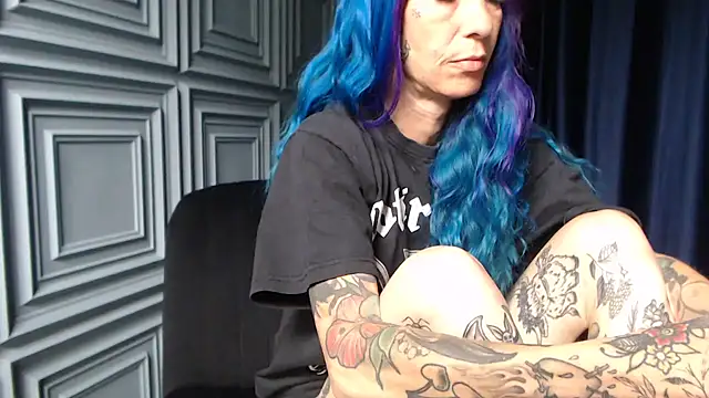 RavenryderUK online show from July 22, 9:22 am
