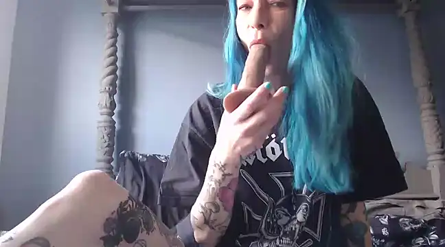 RavenryderUK online show from February 26, 11:00 am