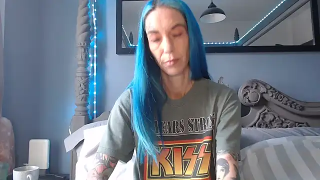 RavenryderUK online show from September 30, 10:43 am