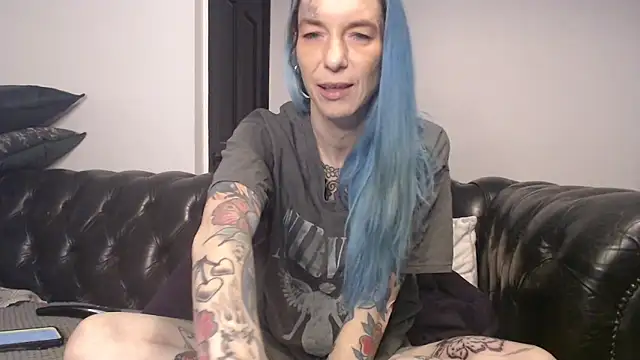 RavenryderUK online show from February 11, 9:56 pm