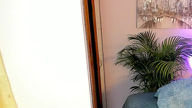 Snapshot of scarlet_hill chatting on January 26, 1:09 am scarlet hill online show from January 26, 1:09 am