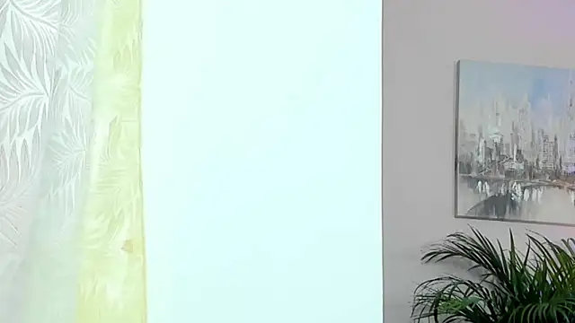 Snapshot of scarlet_hill chatting on January 24, 4:48 am scarlet hill online show from January 24, 4:48 am