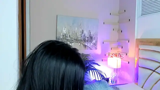 Snapshot of scarlet_hill chatting on January 24, 1:13 am scarlet hill online show from January 24, 1:13 am