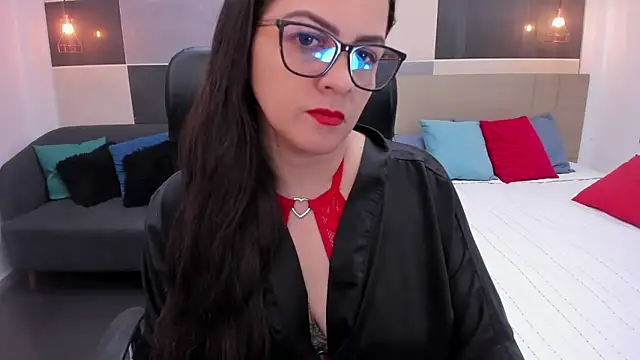 Zara Jackson online show from January 7, 10:31 am