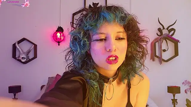 Sweet Chaos online show from November 18, 5:16 pm