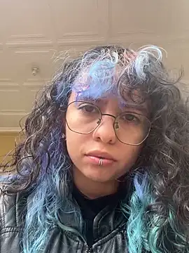 Sweet Chaos online show from March 12, 7:04 pm