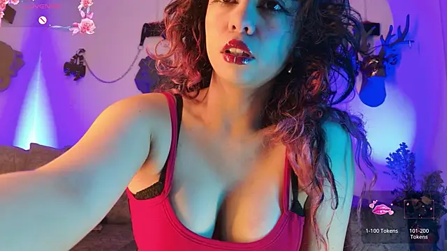 Sweet Chaos online show from June 10, 4:30 pm