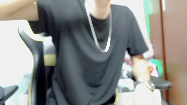 Snapshot of johnny_cagee chatting on October 8, 6:37 am johnny cagee online show from October 8, 6:37 am