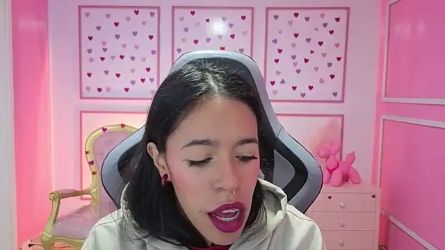 Snapshot of stephania_t chatting on September 10, 11:42 am stephania t online show from September 10, 11:42 am