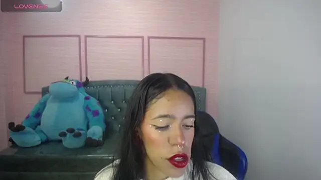 stephania t online show from March 5, 10:33 am